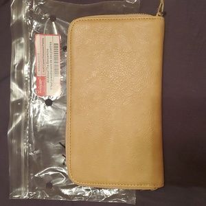 Thirty-one- All About the Benjamin's wallet